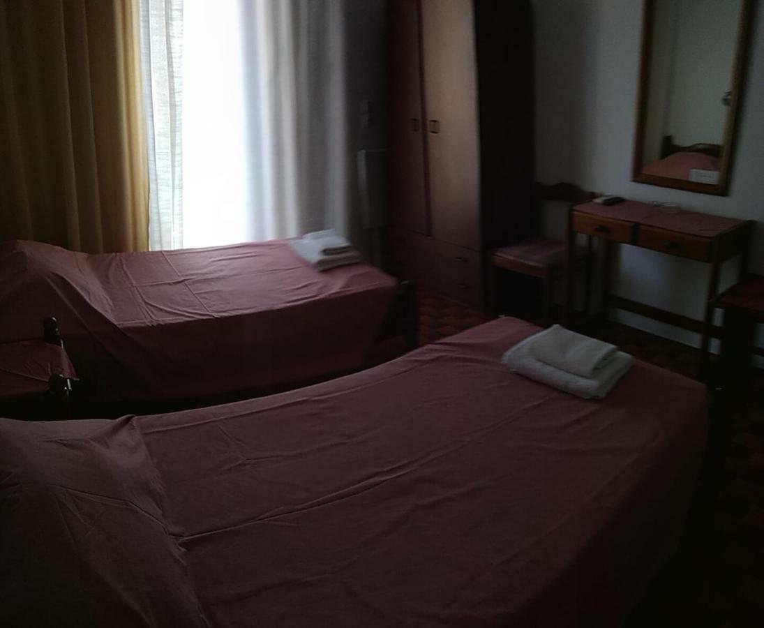 Bissias Guest House Galatas  Exterior photo